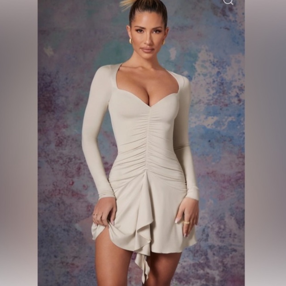 Brand new women’s US size 6 dress from Oh Polly